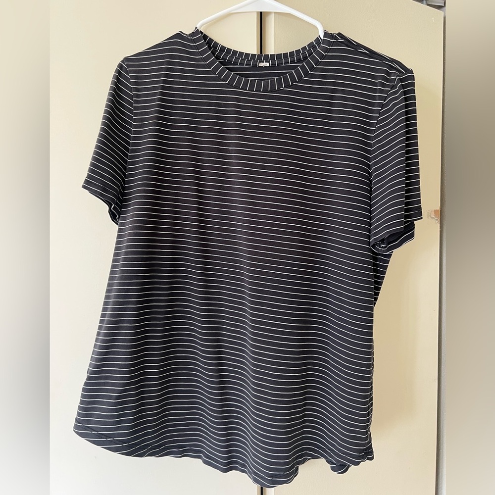 Lululemon Love Crew t shirt